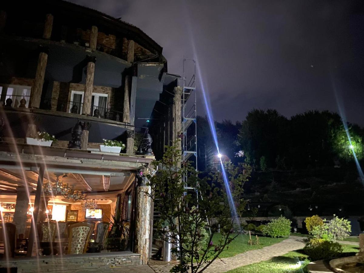 Rey Hotel Μαύροβο Εξωτερικό φωτογραφία