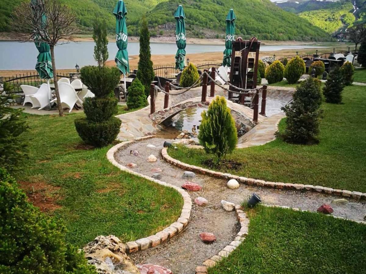 Rey Hotel Μαύροβο Εξωτερικό φωτογραφία