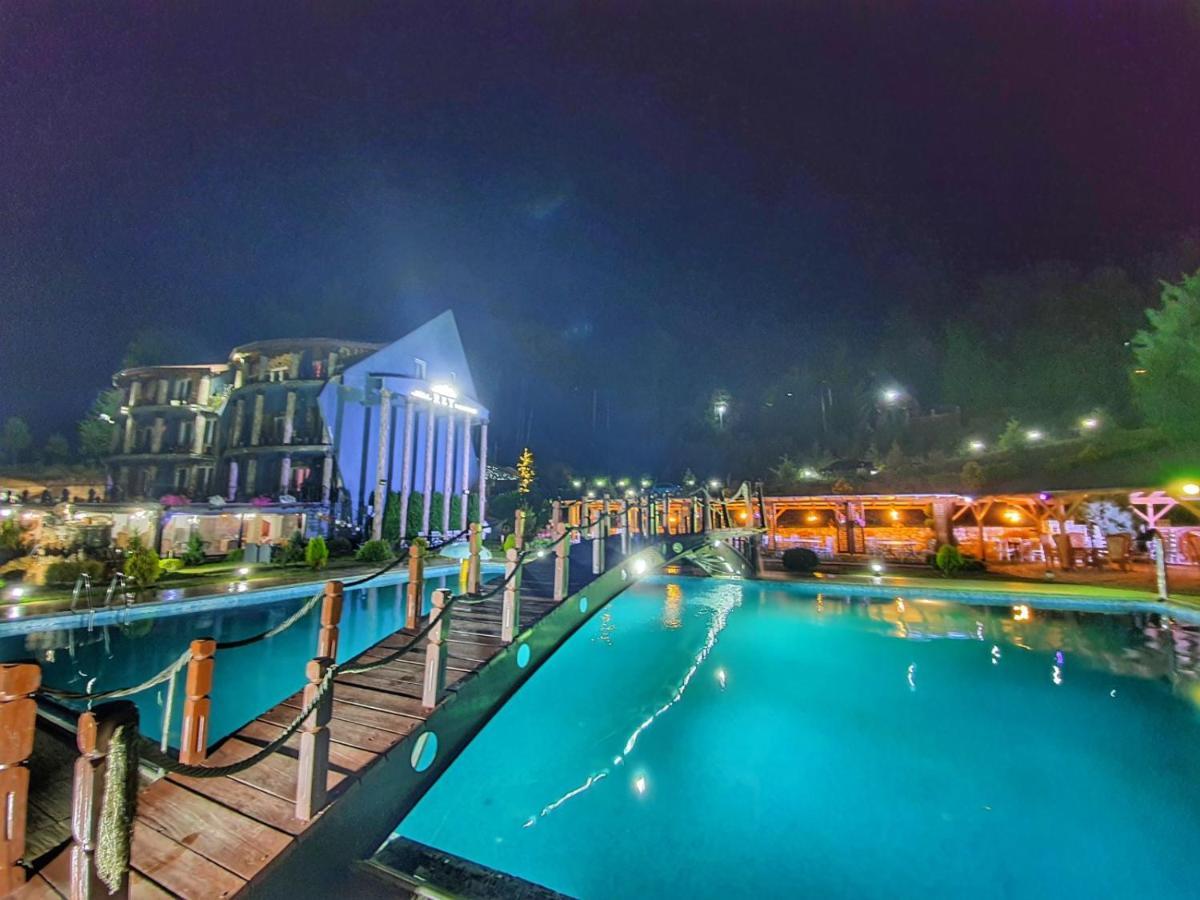 Rey Hotel Μαύροβο Εξωτερικό φωτογραφία