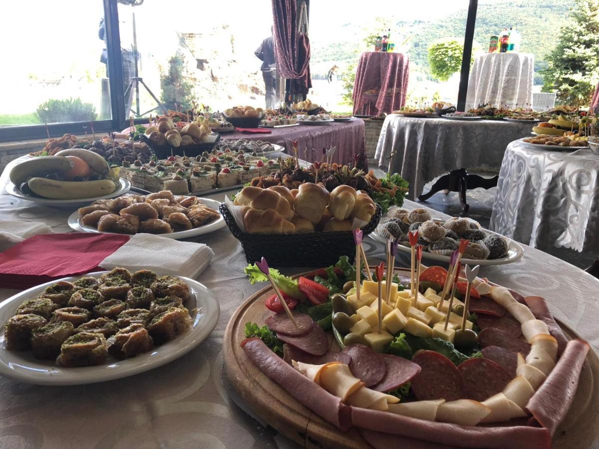 Rey Hotel Μαύροβο Εξωτερικό φωτογραφία