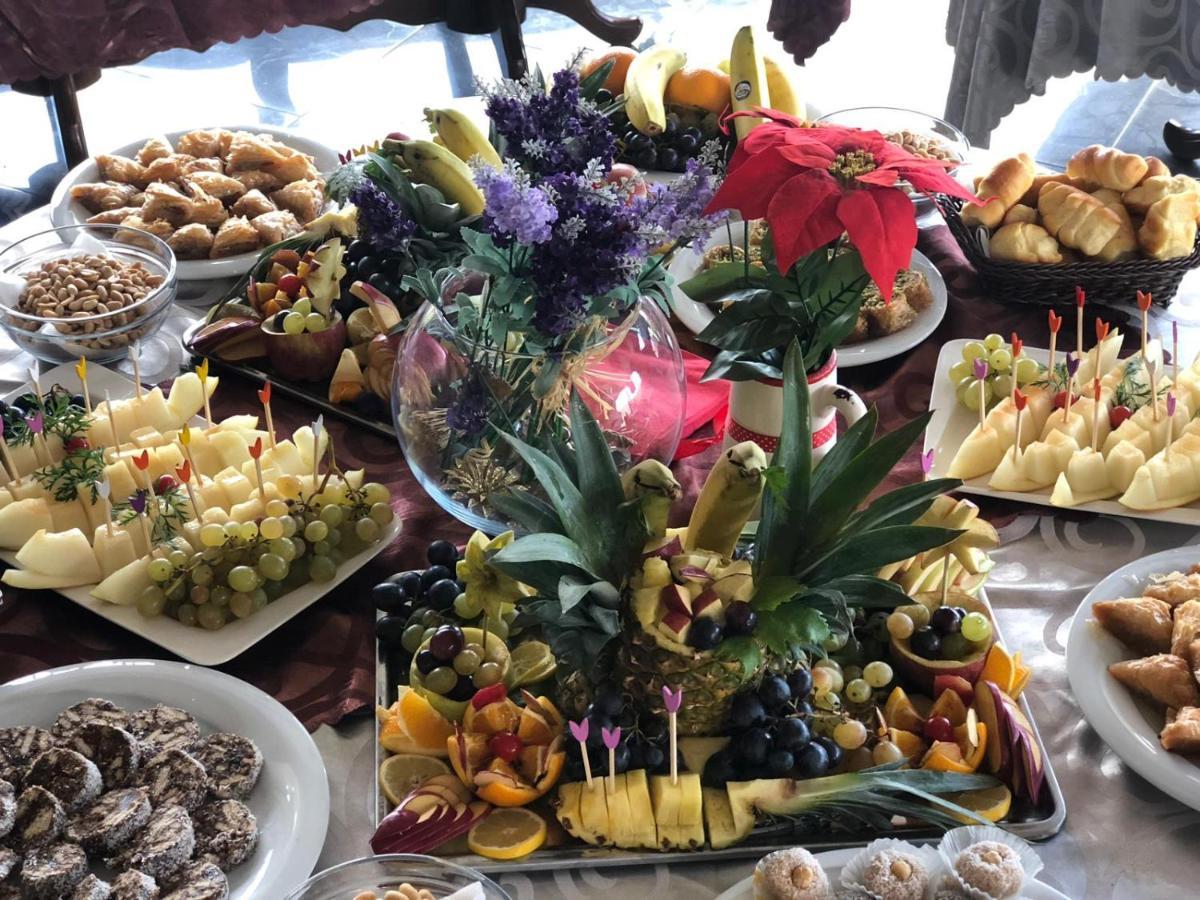 Rey Hotel Μαύροβο Εξωτερικό φωτογραφία